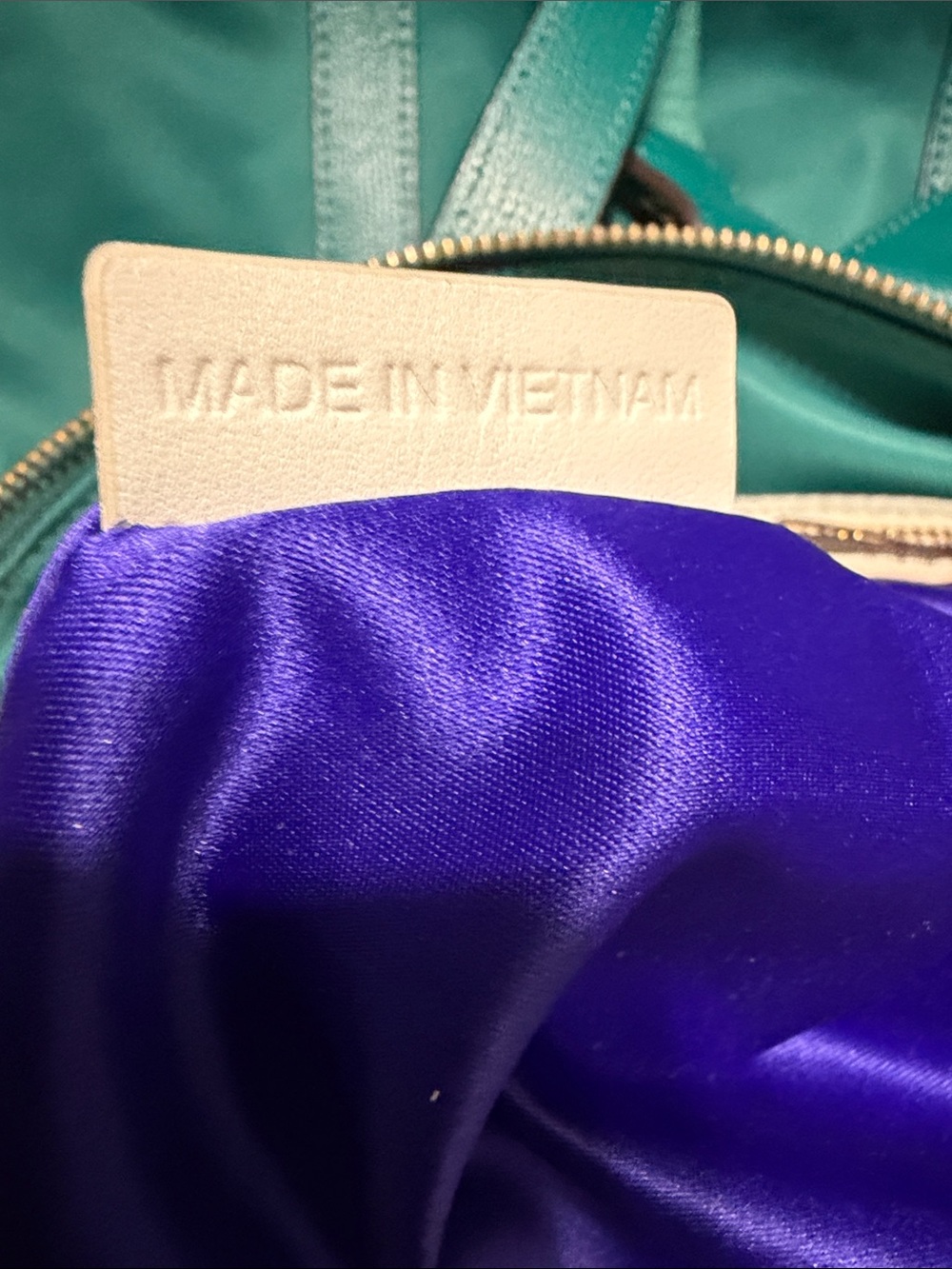 Henri Bendel New York Teal Jetsetter Hand Bag/Satchel/Backpack Purple Lining - Picture 7 of 11